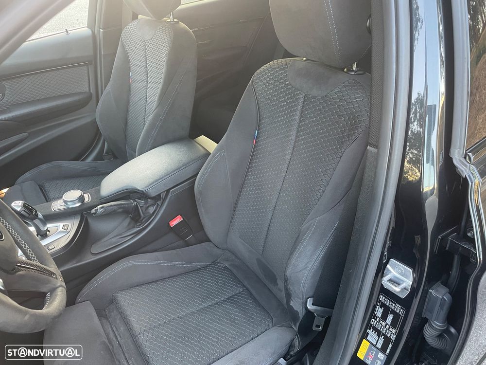 BMW 330 e iPerformance Pack M Shadow - 20