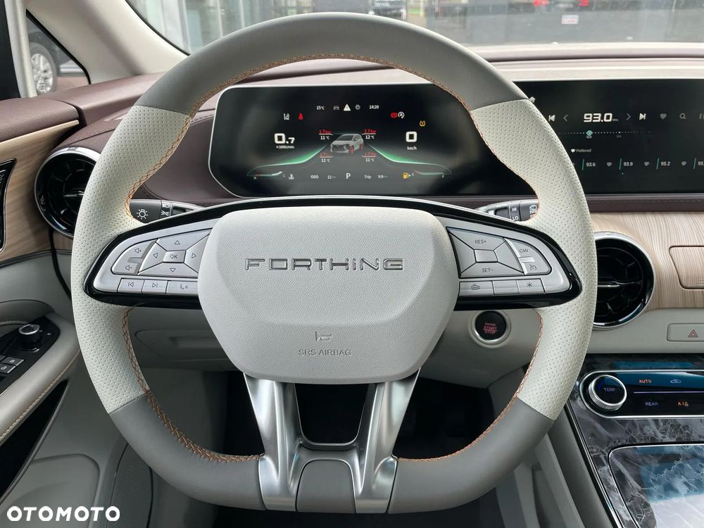Forthing U Tour 1.5 DVVT GDI DCT - 10
