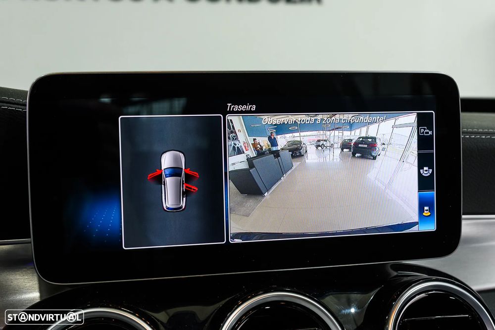 Mercedes-Benz C 300 d AMG Line - 28