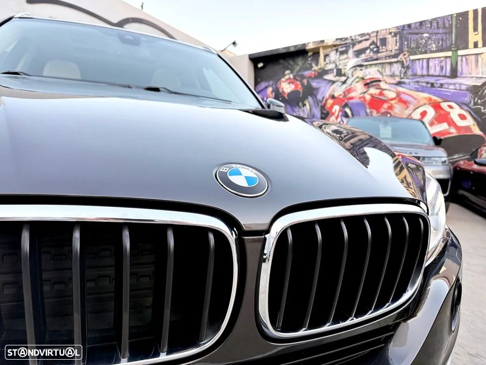 BMW X5 25 d sDrive Comfort 7L - 60
