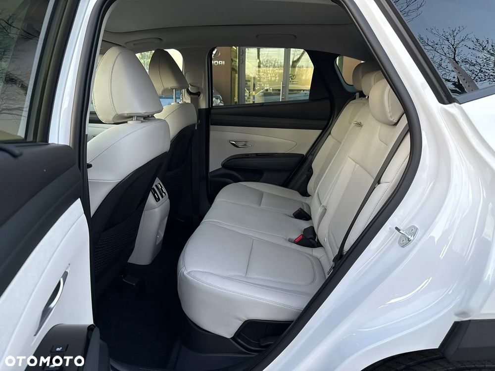 Hyundai Tucson 1.6 T-GDi HEV Platinum 2WD - 11