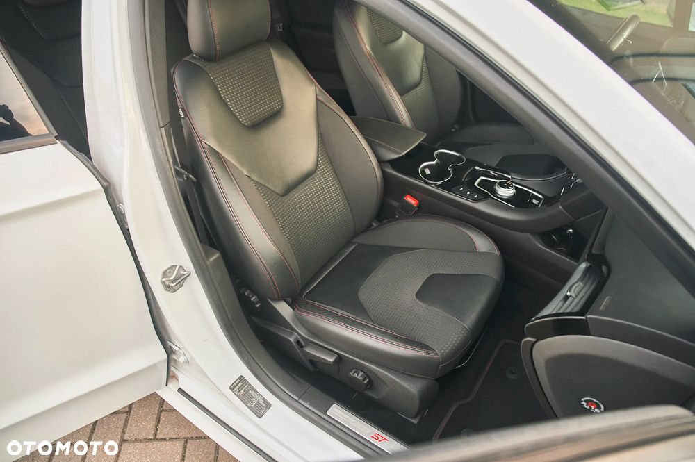 Ford Mondeo 2.0 EcoBlue ST-Line Plus - 25