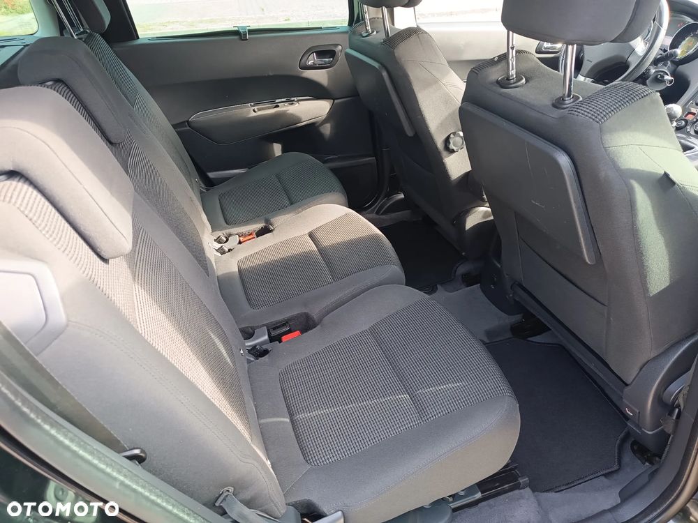 Peugeot 5008 2.0 HDi Family 7os - 18