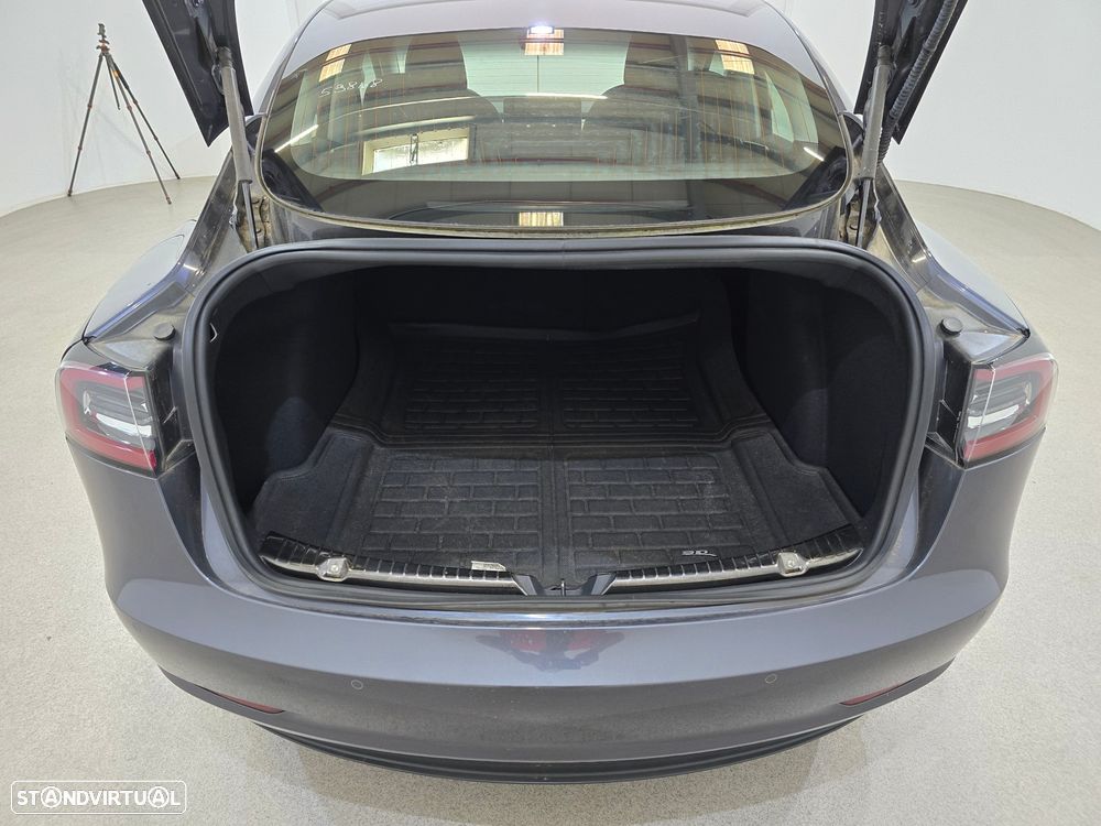 Tesla Model 3 AWD Dual Motor Performance - 5
