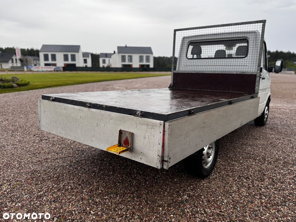 Mercedes-Benz Sprinter 310d - 12