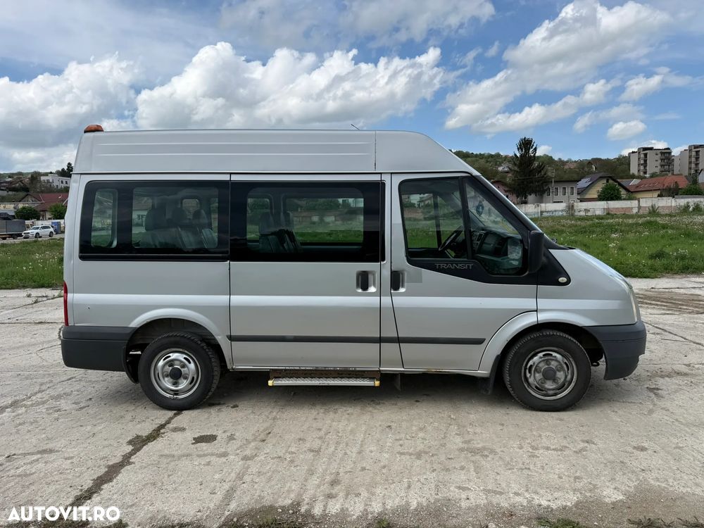 Ford Transit LWB Kombi Ambiente - 3