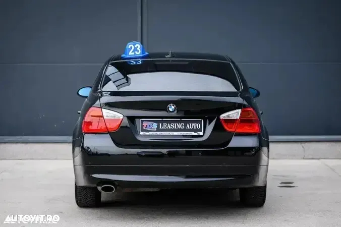BMW Seria 3 320i Edition Sport - 7