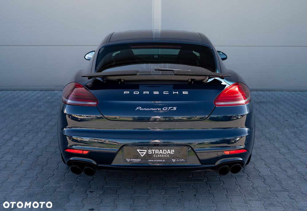 Porsche Panamera GTS PDK - 7