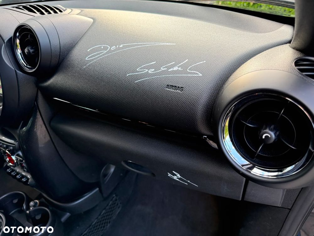 MINI John Cooper Works All4 - 29