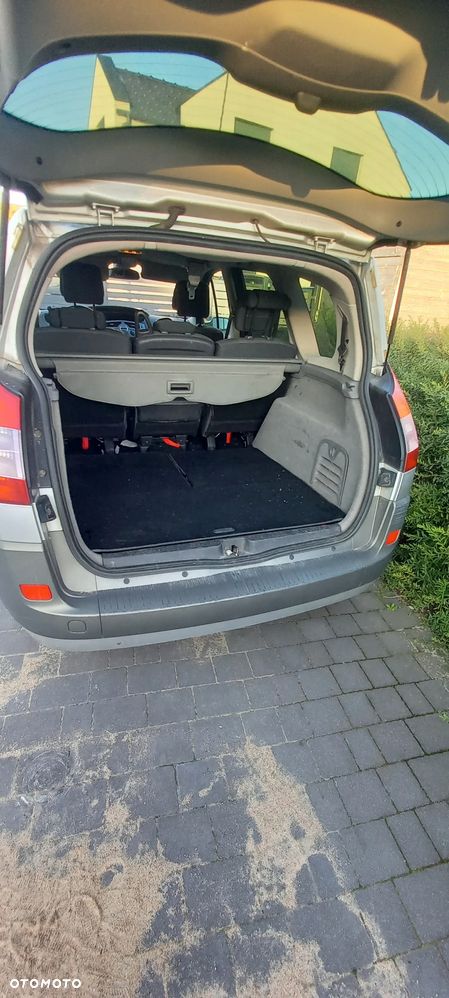 Renault Scenic 2.0 16V Luxe Dynamique - 7