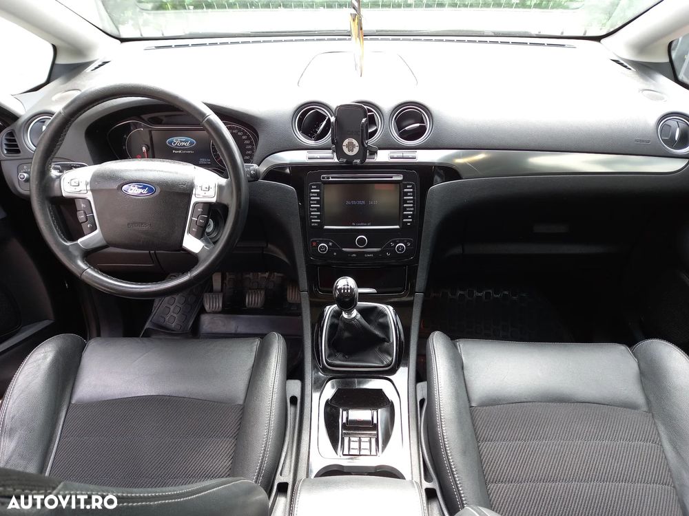 Ford S-Max 2.0 TDCi Titanium - 21