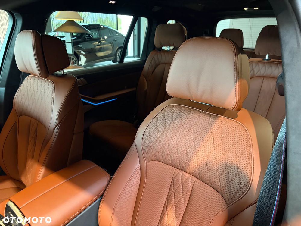 BMW X7 M60i xDrive mHEV sport - 22