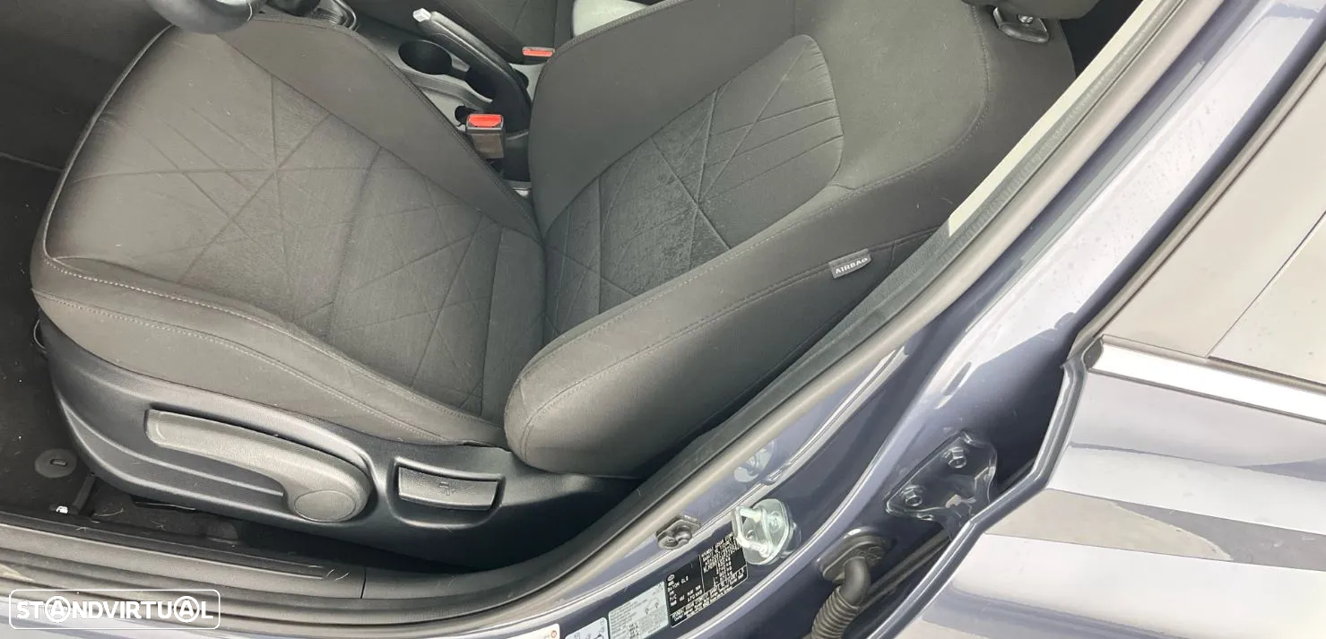 Hyundai Bayon 1.0 T-GDI Premium - 16