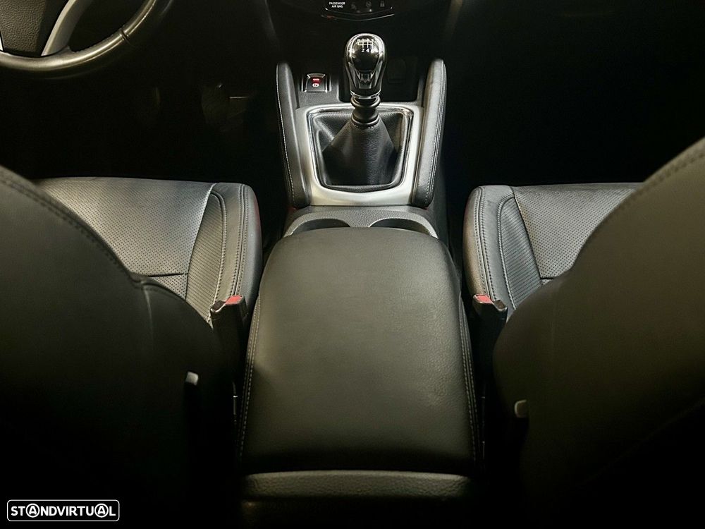 Nissan Qashqai 1.5 dCi Tekna Pele - 23