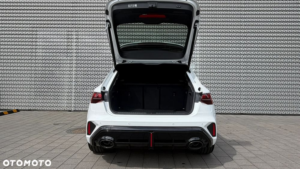 Audi RS3 Sportback - 7
