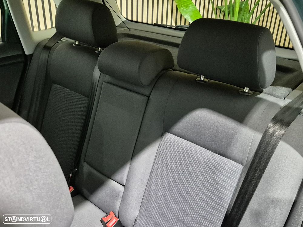 VW Polo 1.2 Confortline AC - 23