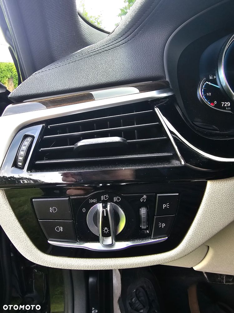 BMW Seria 5 540i xDrive M Sport sport - 15