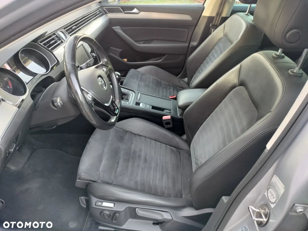Volkswagen Passat - 15