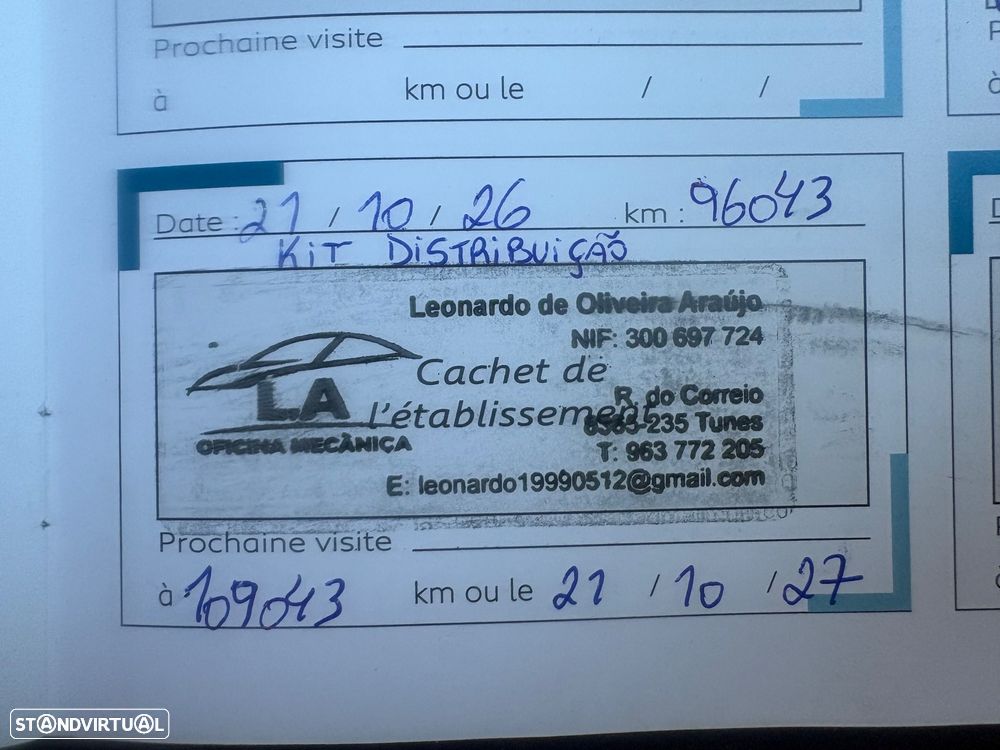 Peugeot 208 1.2 PureTech Signature - 20