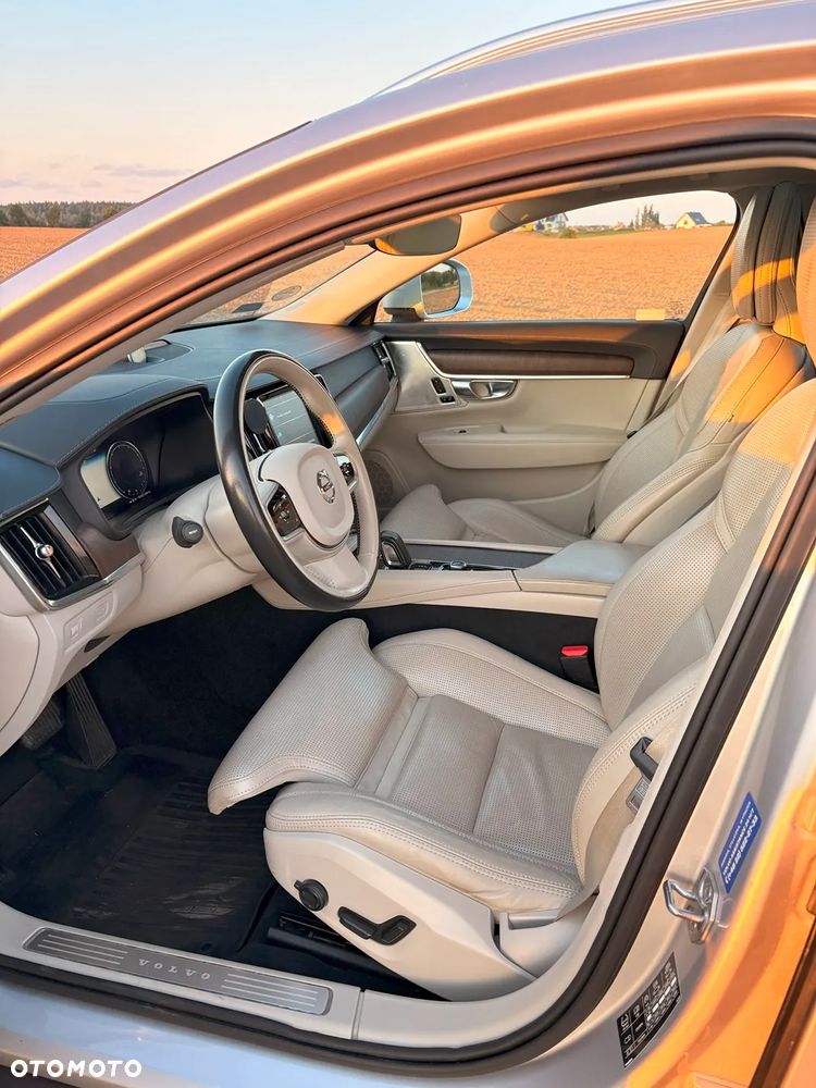 Volvo V90 Cross Country - 6