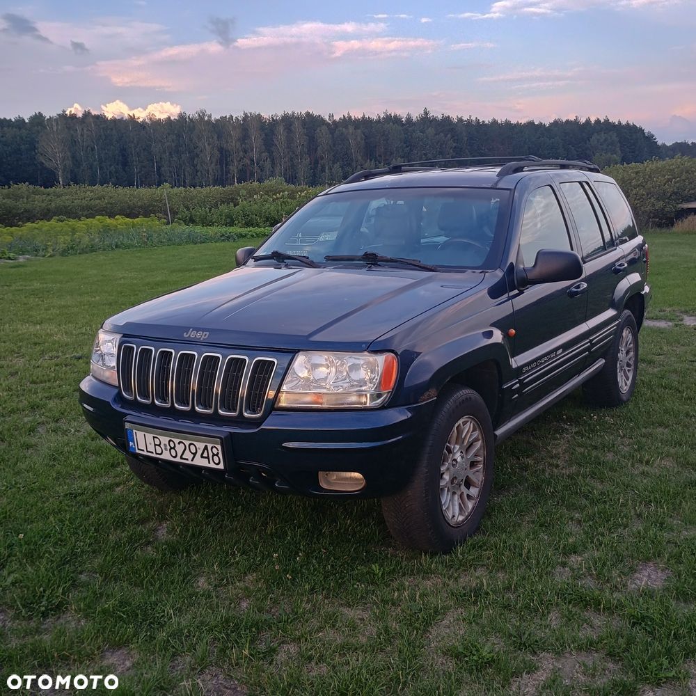 Jeep Grand Cherokee - 1