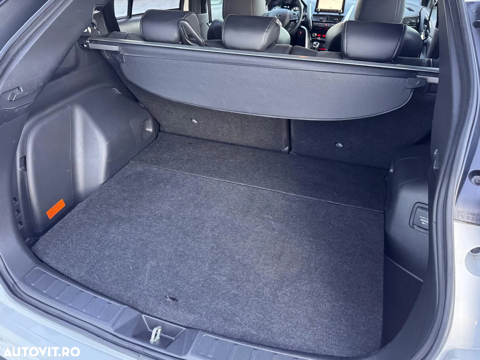 Mitsubishi Eclipse-Cross - 24