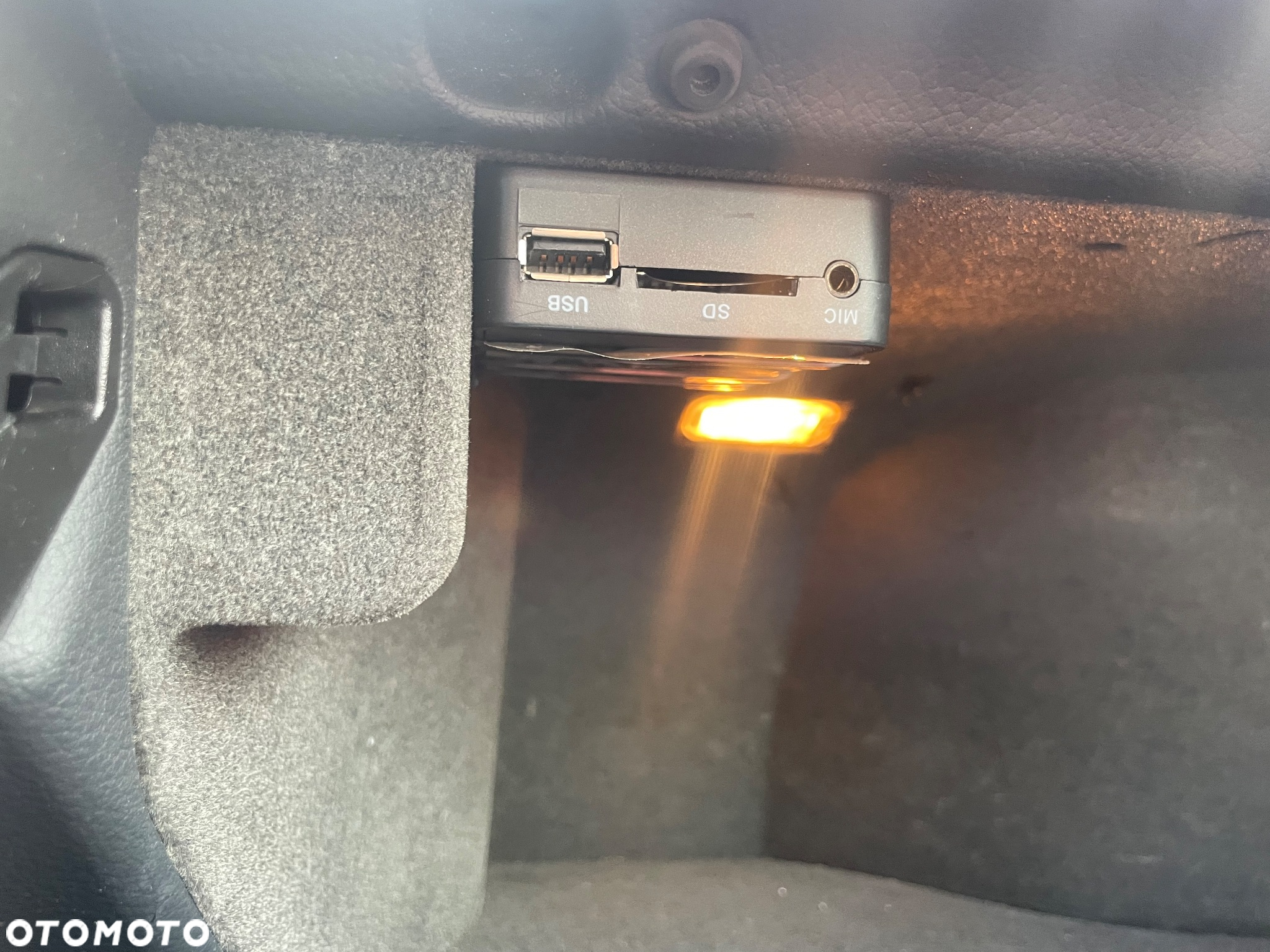 Audi A4 Avant 2.0 TDI - 19