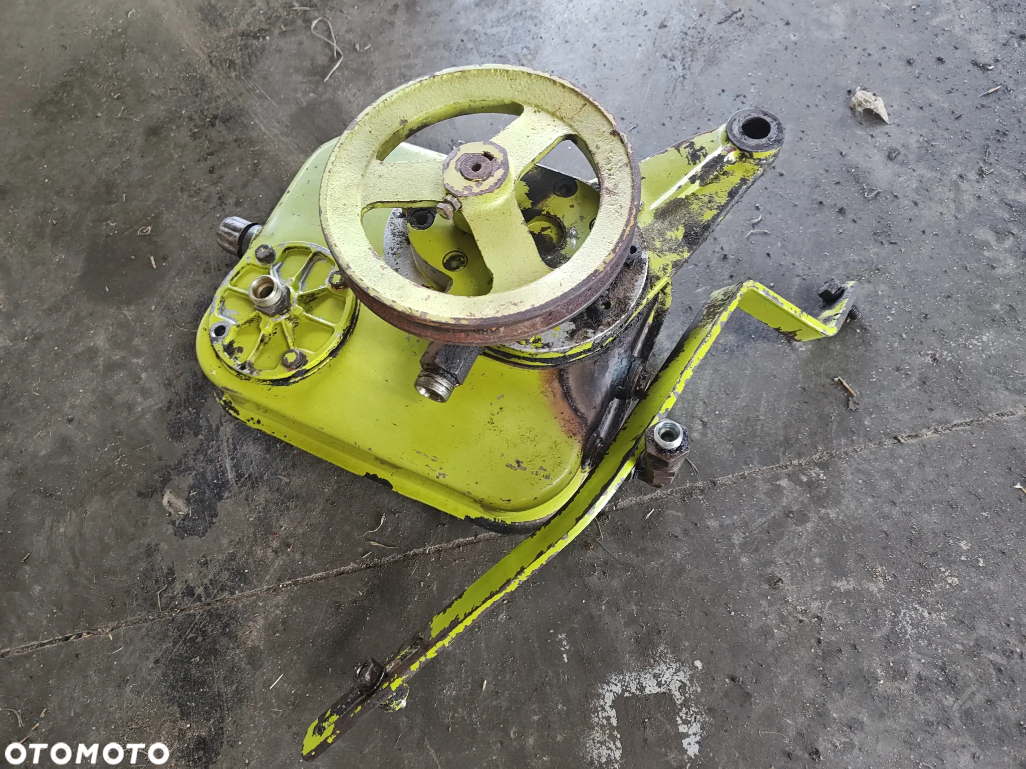 Claas mercator 75 pompa hydrauliczna - 2
