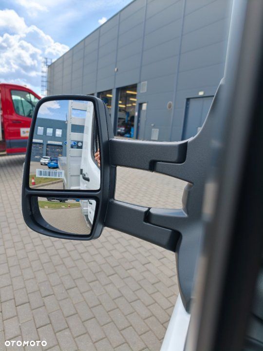 Ford Transit - 10
