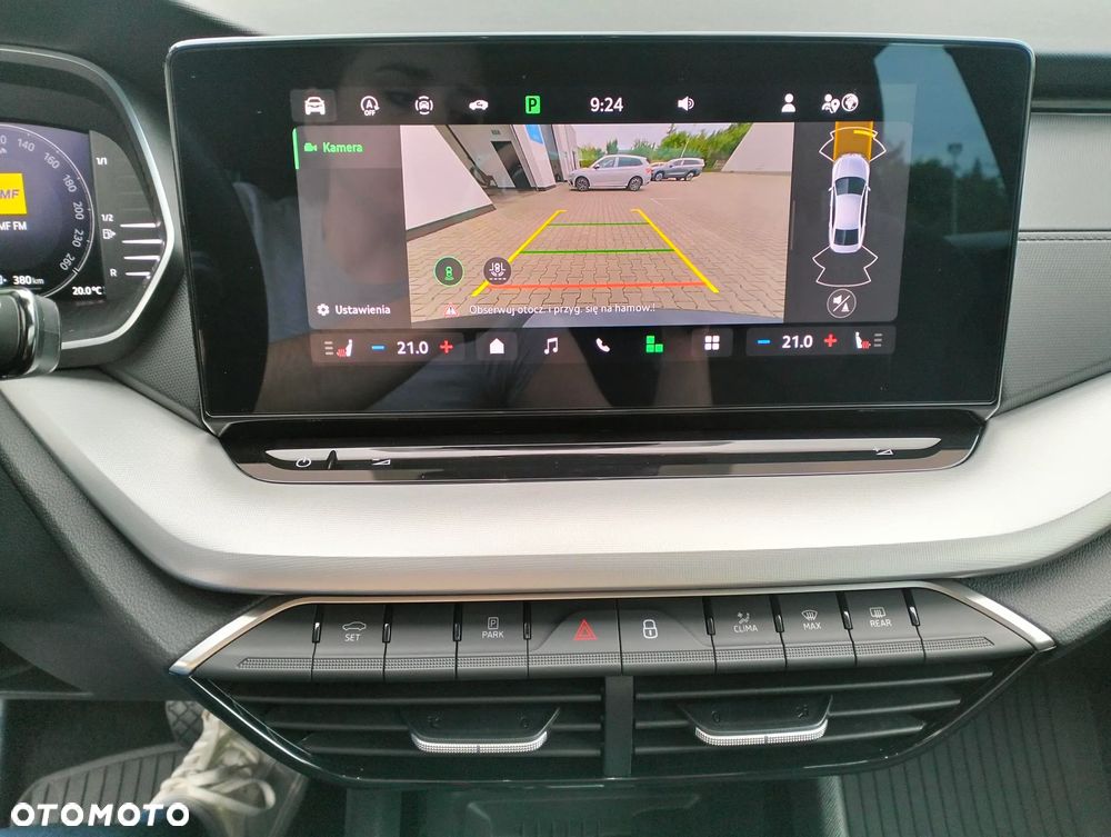 Skoda Octavia 1.5 TSI mHEV Selection DSG - 26