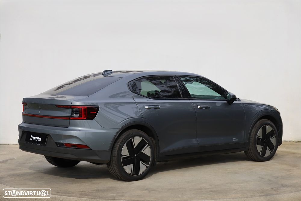 Polestar 2 2026 photo 2