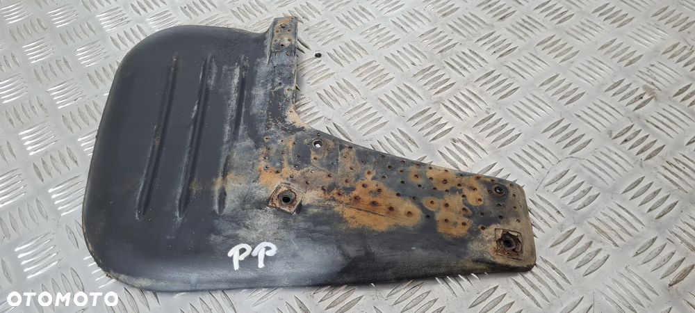 Hyundai Galloper Chlapacz Przód - 2