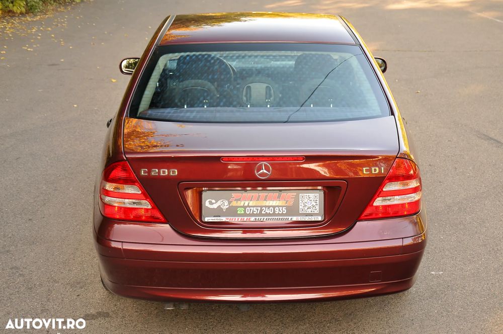 Mercedes-Benz C 200 T CDI Avantgarde - 10