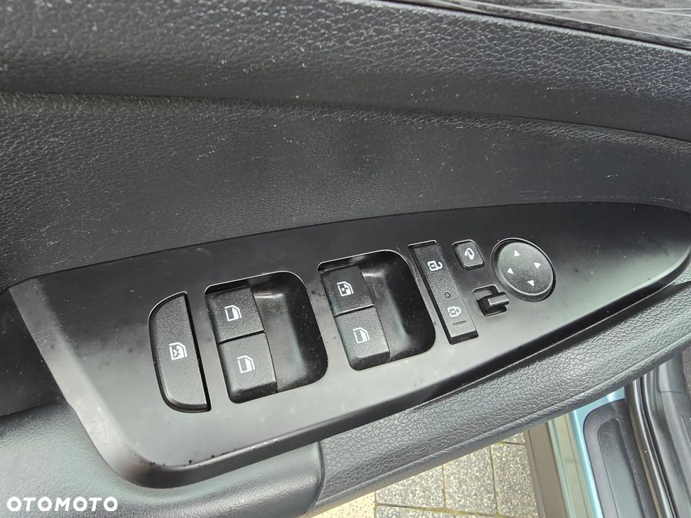 Kia Sportage 1.6 CRDI 2WD Eco-Dynamics+ (48V M-H) Spirit - 9