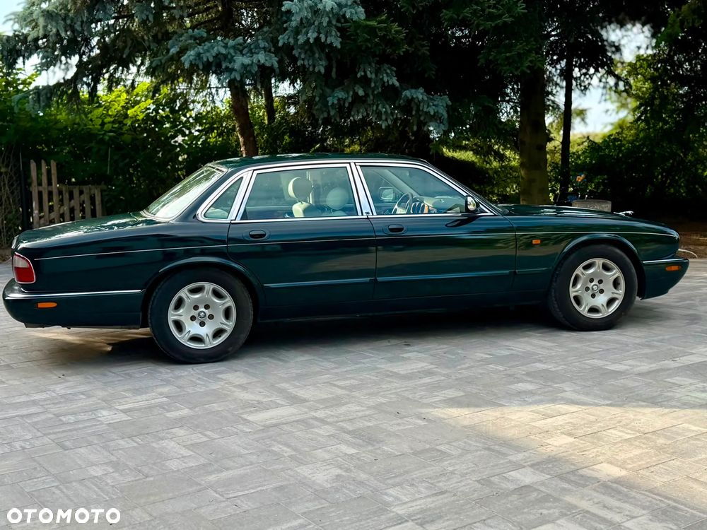 Jaguar XJ Sovereign 4.0 - 10