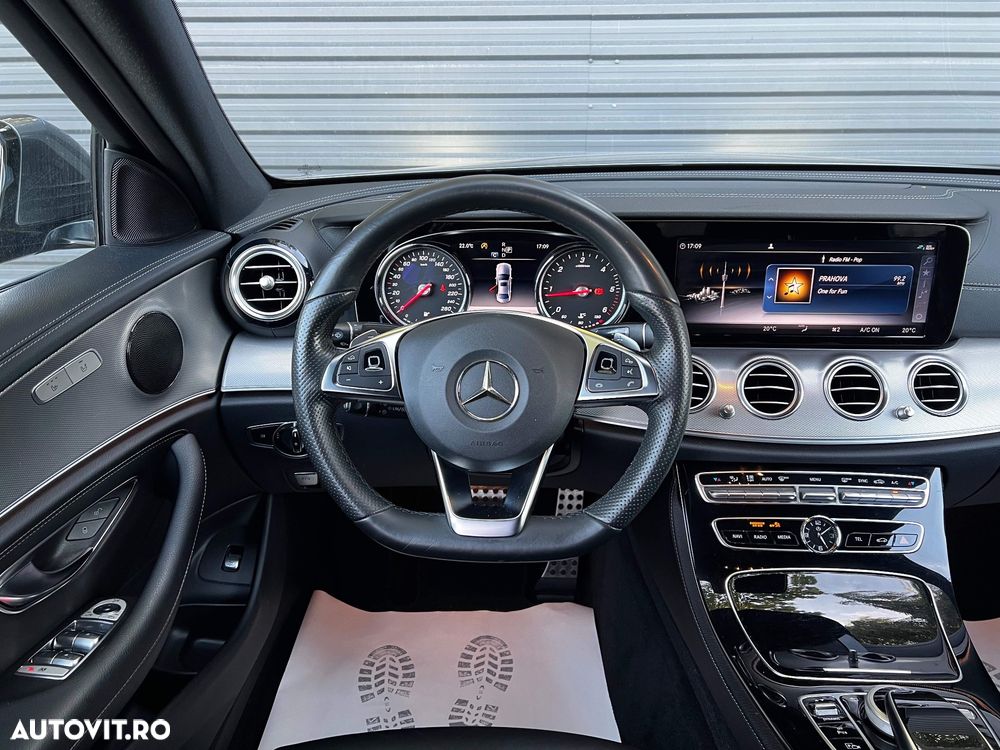 Mercedes-Benz E 220 d 9G-TRONIC AMG Line - 9