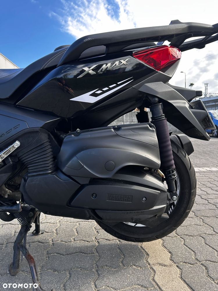 Yamaha X-max - 9
