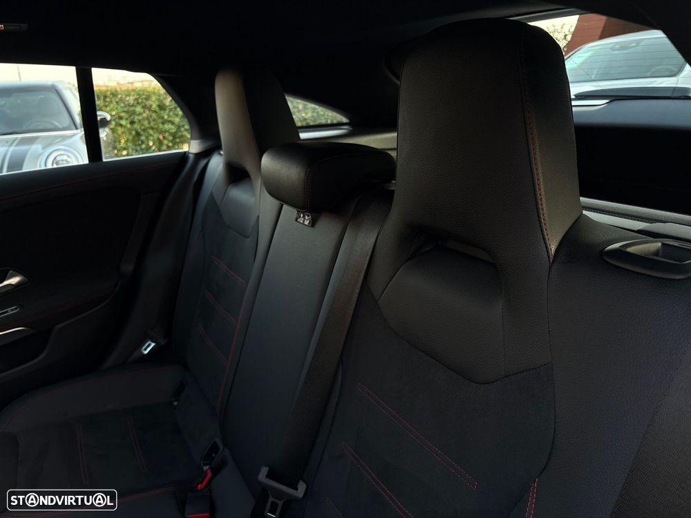 Mercedes-Benz CLA 250 e Shooting Brake AMG Line - 46
