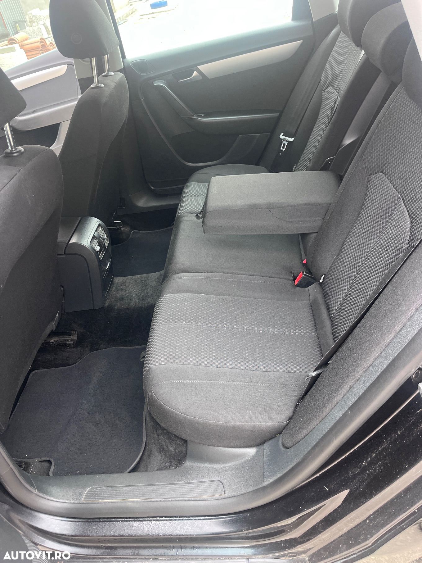 Volkswagen Passat Variant 1.6 TDI BlueMotion - 10