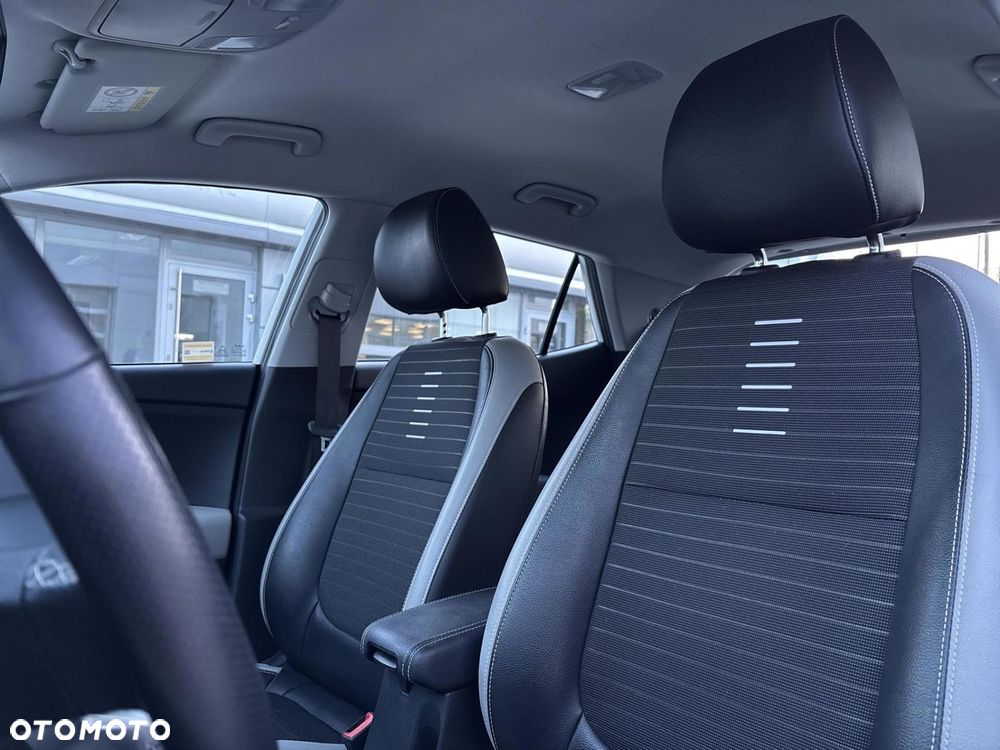 Kia Stonic 1.0 T-GDI L DCT - 11