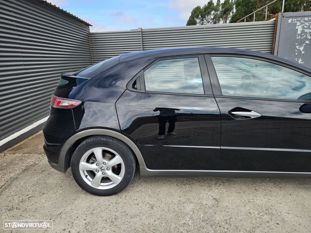 Honda Civic 1.4 i-VTEC Elegance - 8
