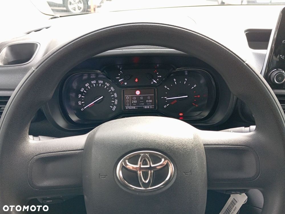 Toyota Proace City Verso 1.5 D-4D Business - 14