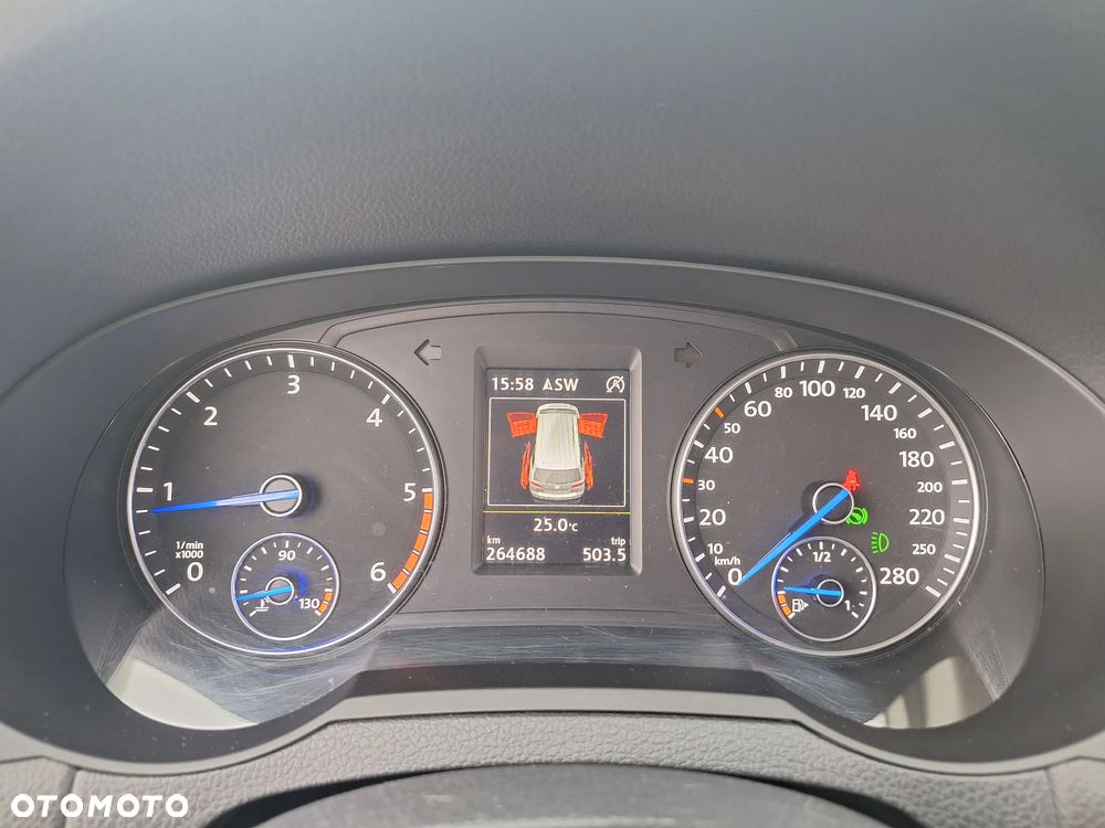 Volkswagen Sharan - 31