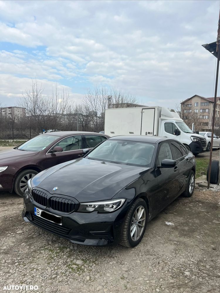 BMW Seria 3 320i Aut. - 3
