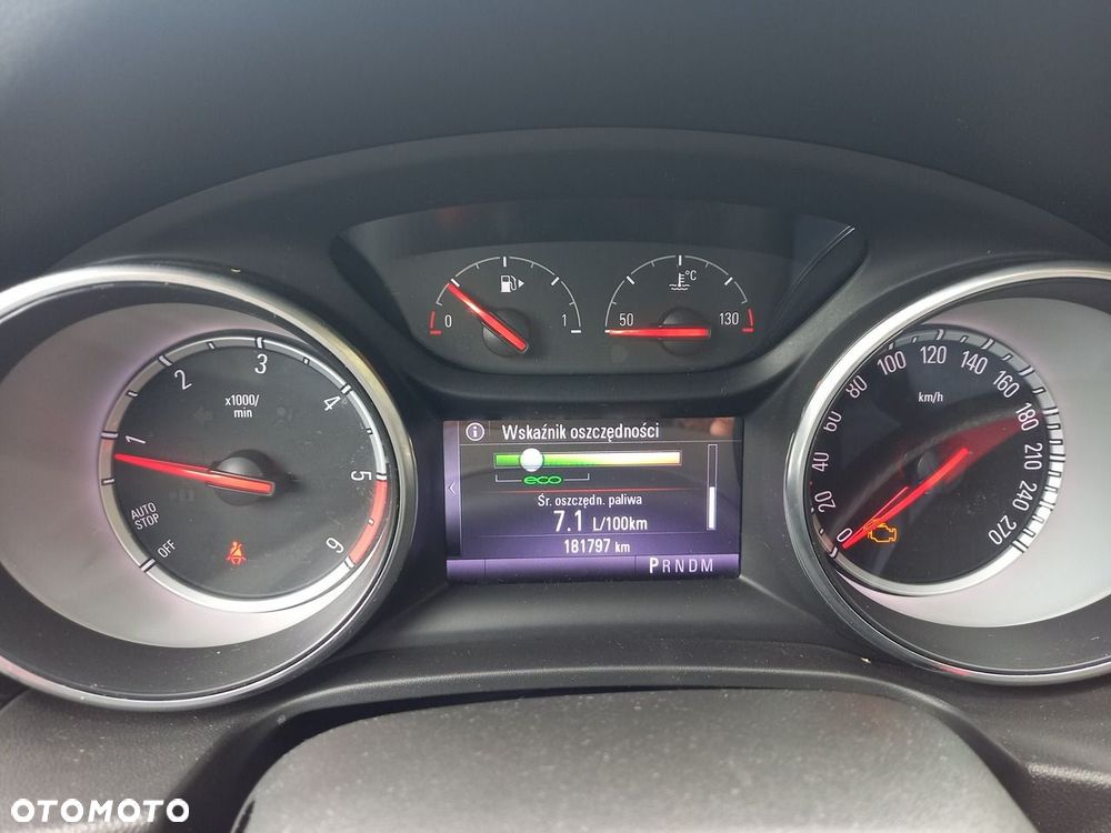 Opel Insignia - 14