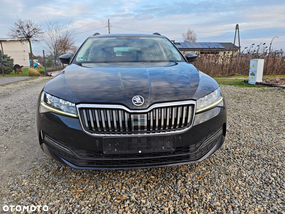 Skoda Superb 2.0 TDI SCR Style DSG - 8