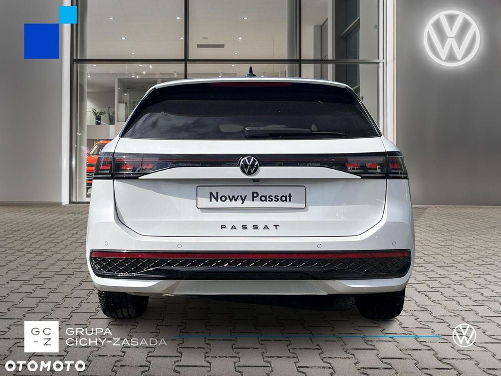 Volkswagen Passat - 4