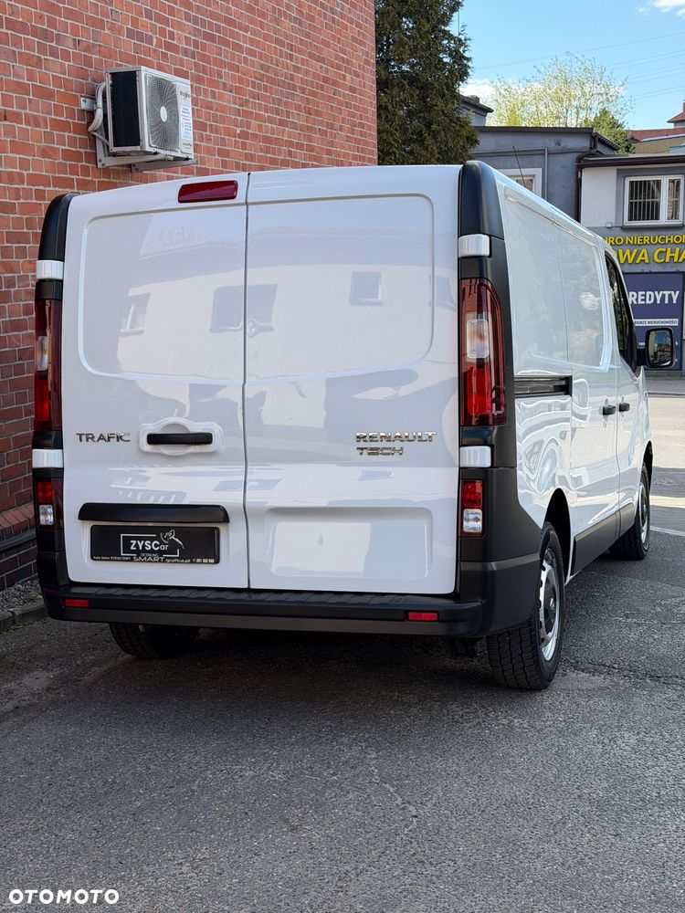 Renault Trafic - 13