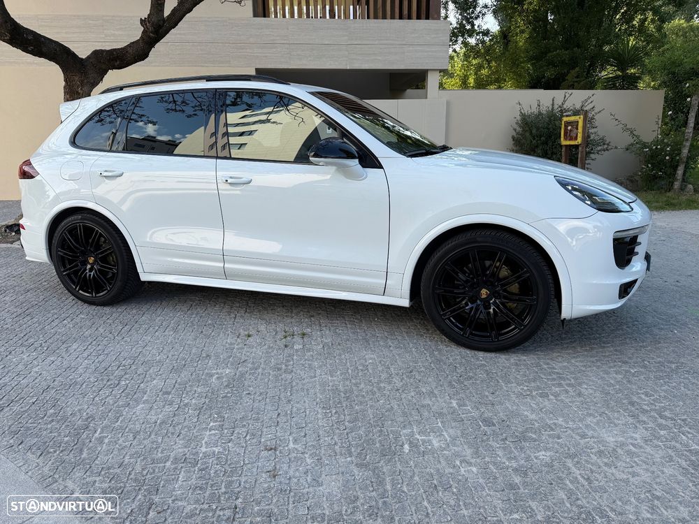 Porsche Cayenne S Tiptronic S - 10