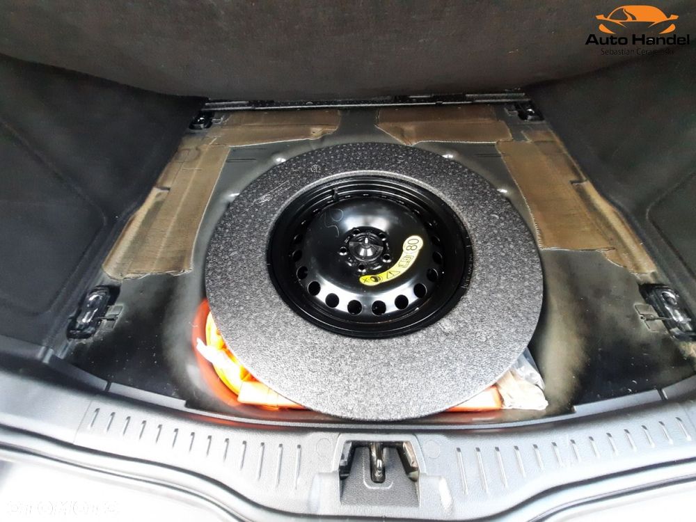 Ford Focus 1.5 EcoBlue STart-Stopp-System TITANIUM - 17